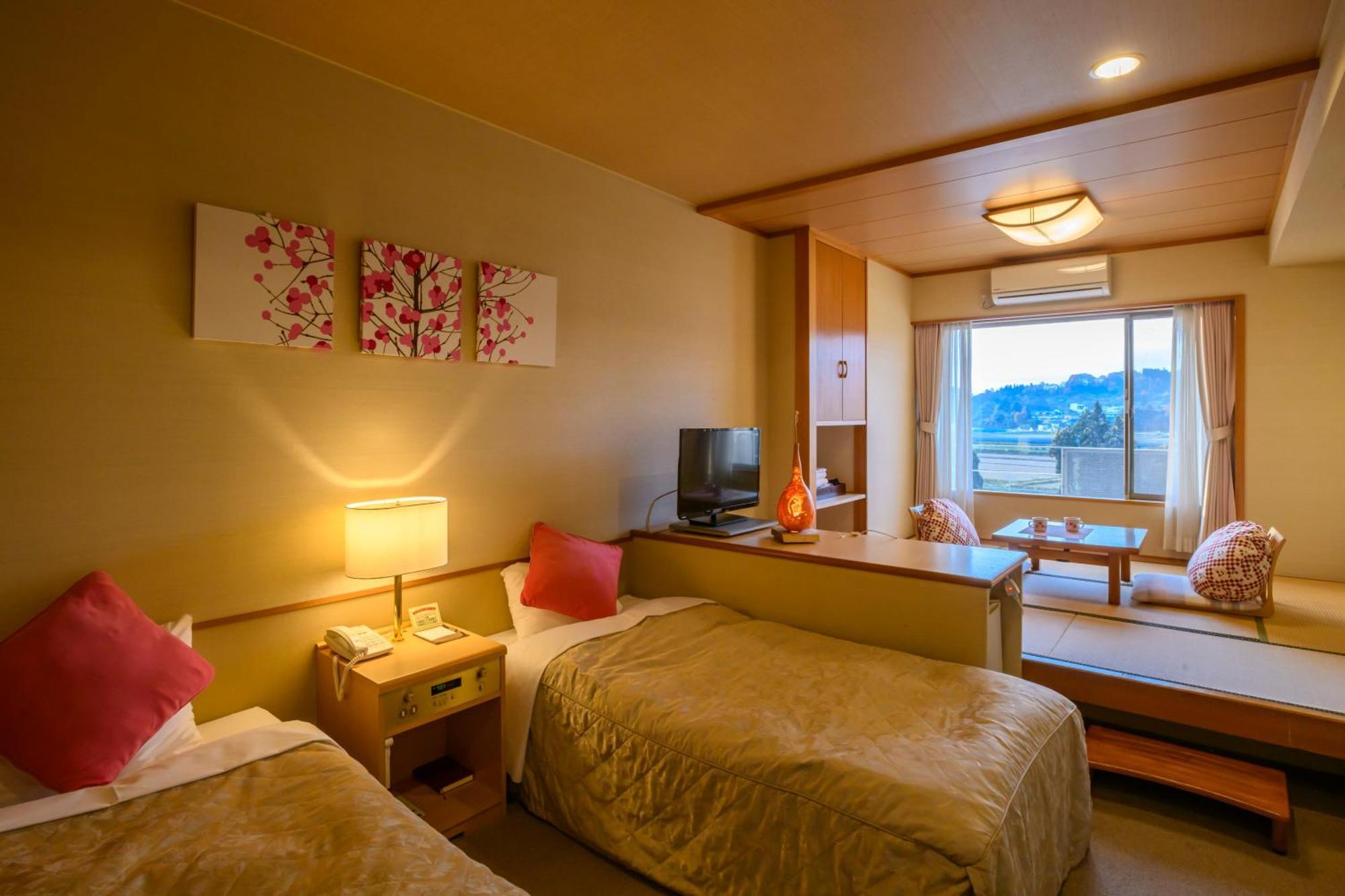 Hotel Symphony Annex Sagae Onsen Esterno foto